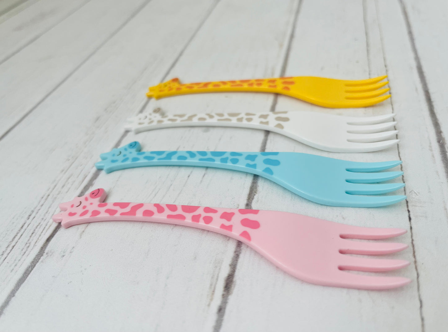 Tenedores en forma de jirafa
