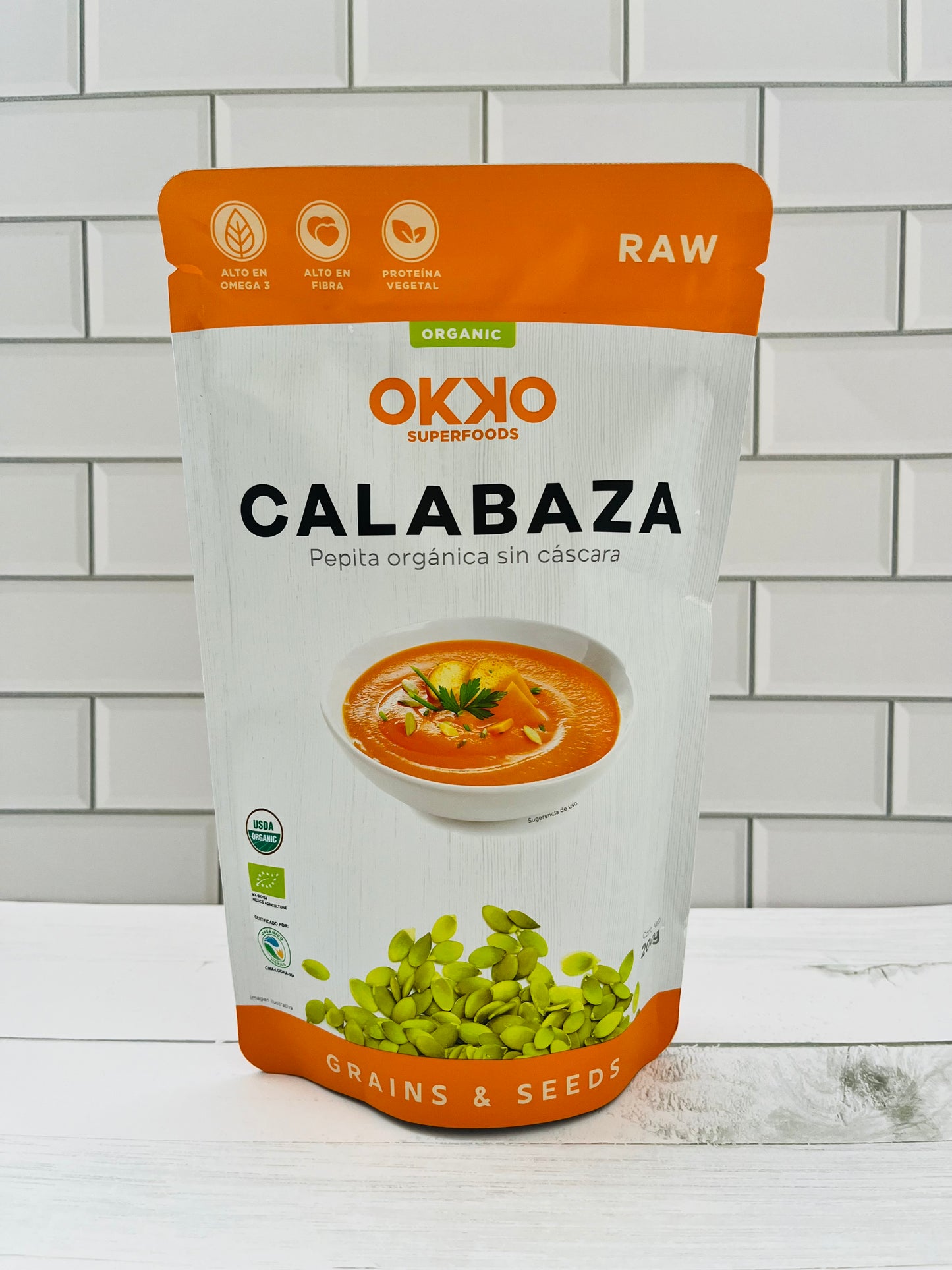 Pepita orgánica de calabaza sin cáscara OKKO