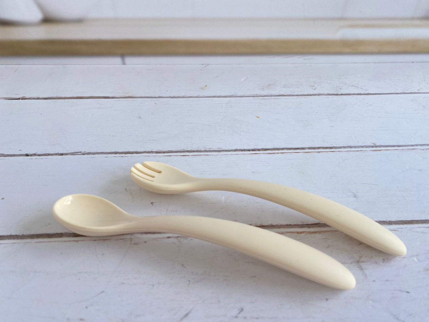 Cubiertos de mango largo