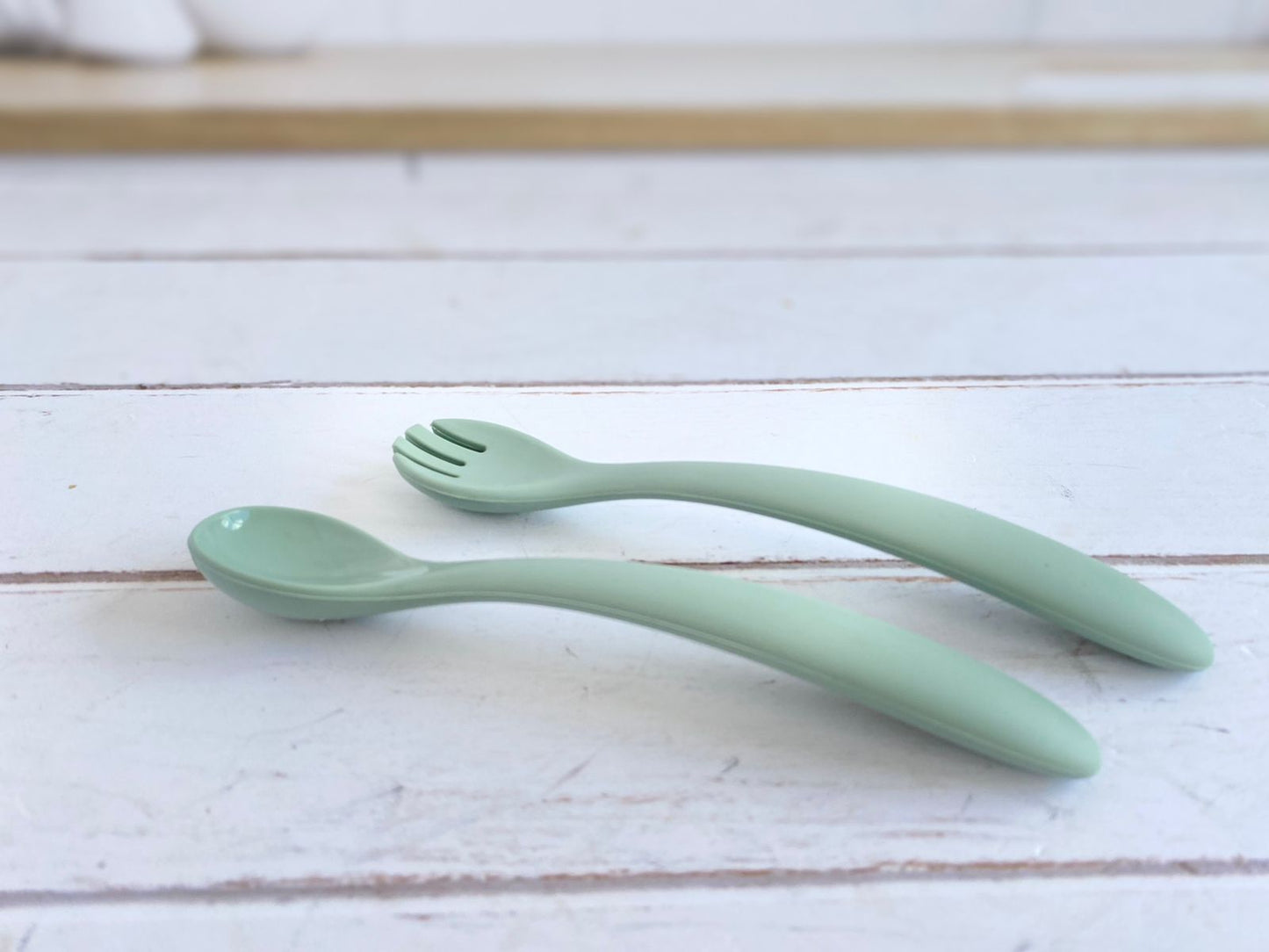 Cubiertos de mango largo