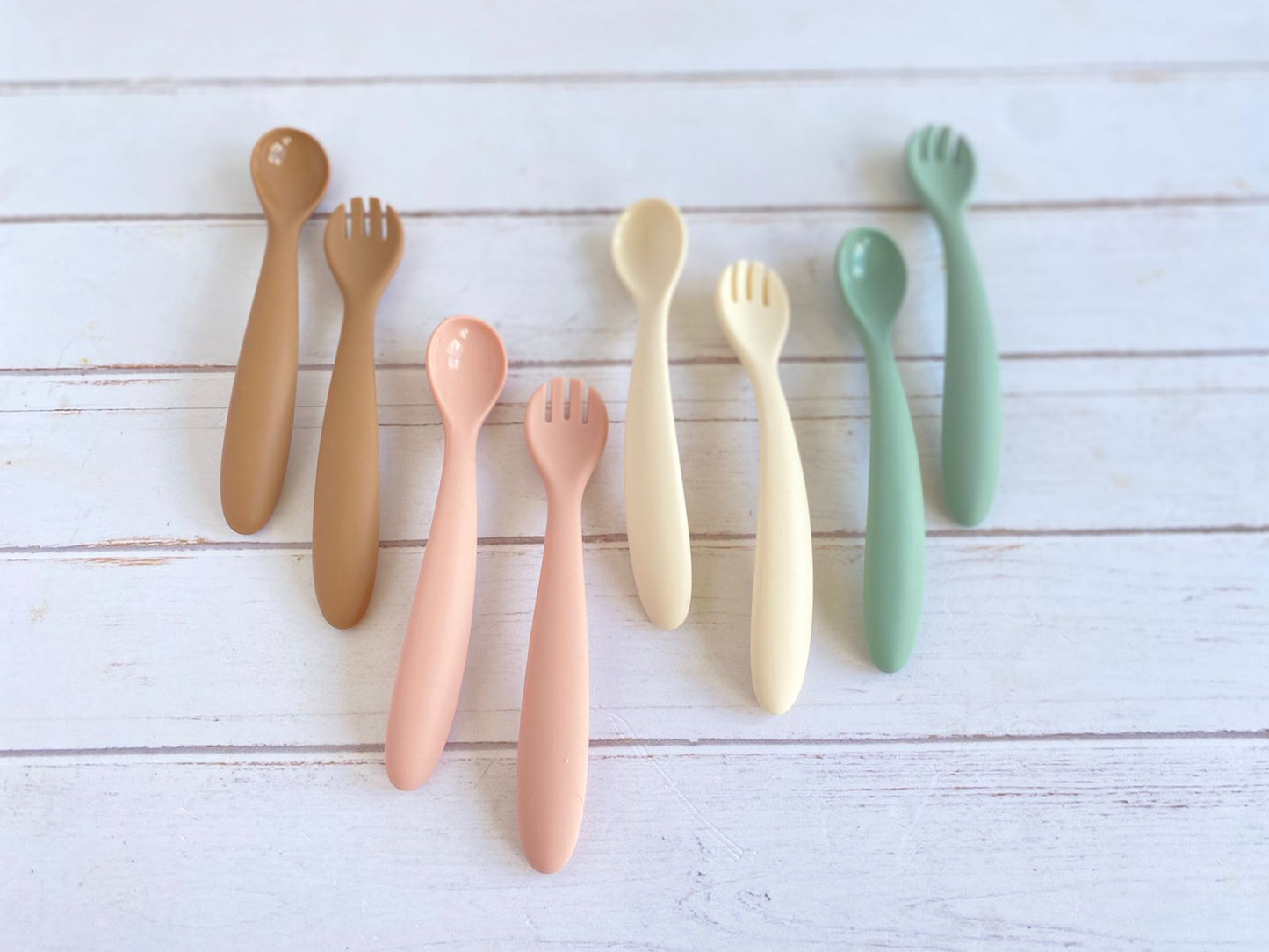 Cubiertos de mango largo