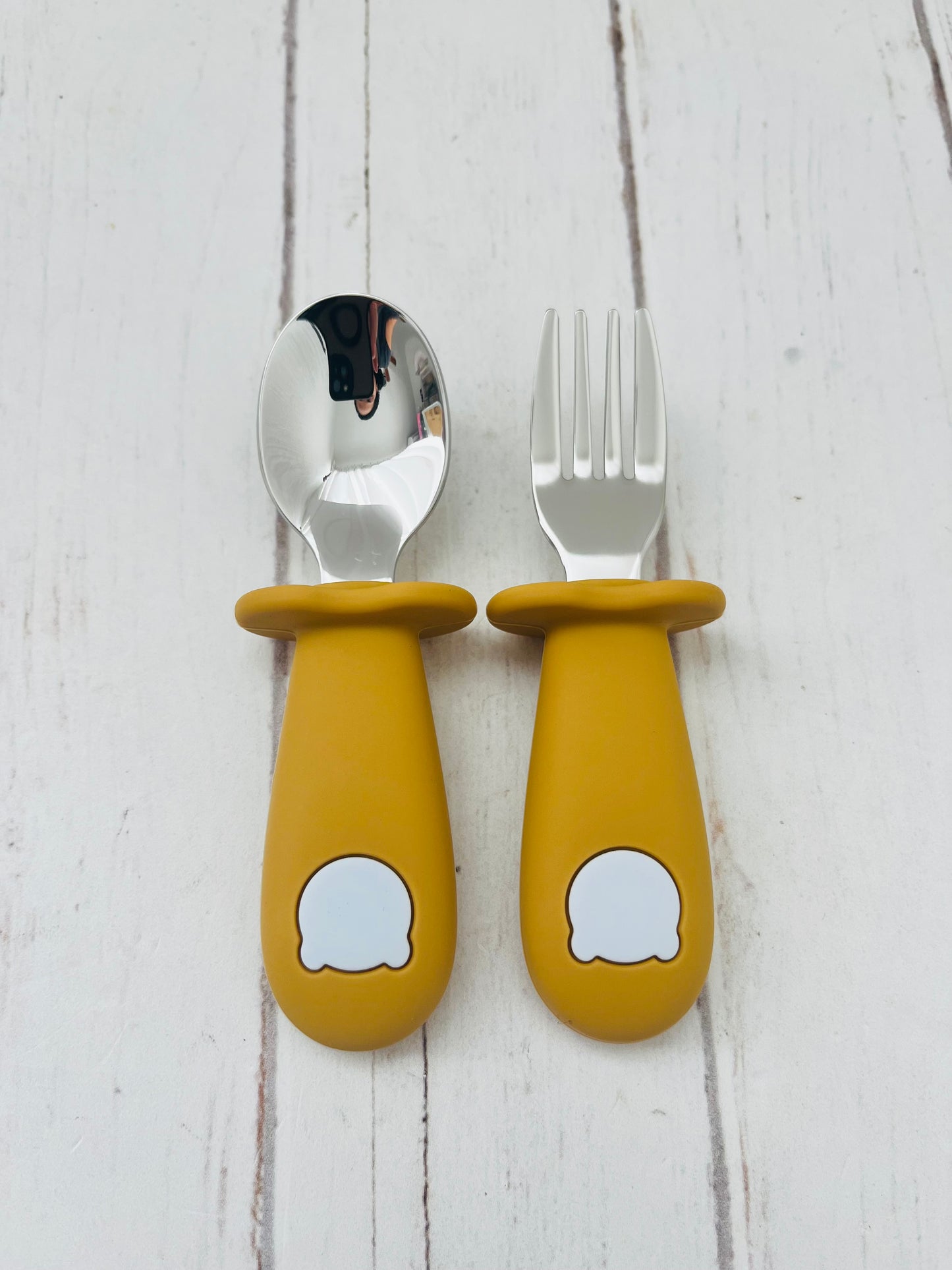 Cubiertos de acero inoxidable y mango de silicona osito