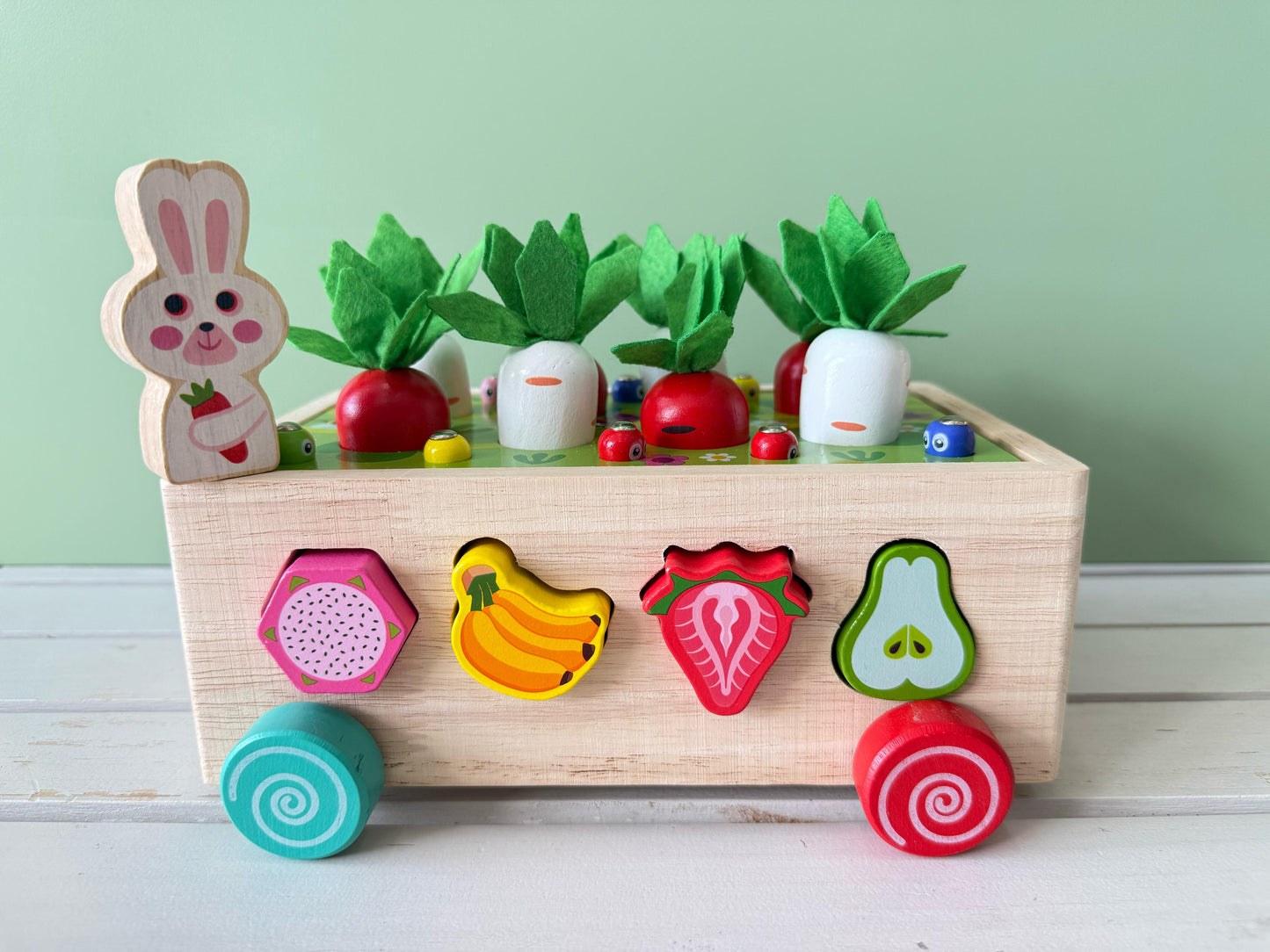 Juego Montessori carro cosechador