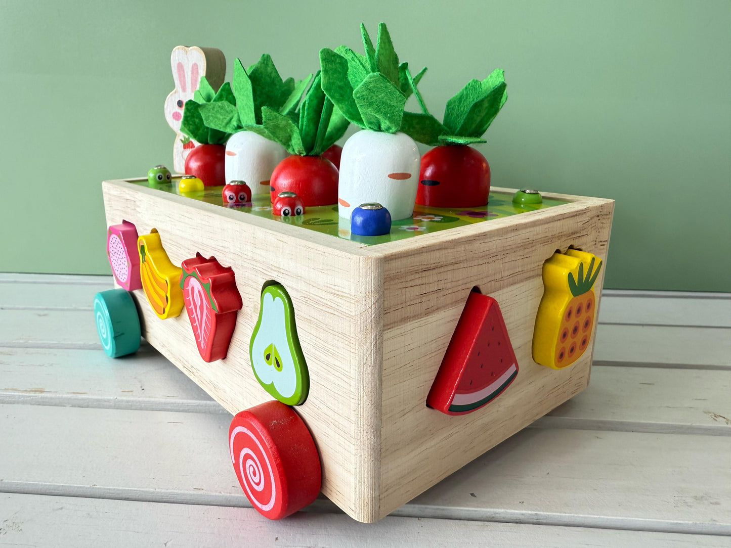 Juego Montessori carro cosechador