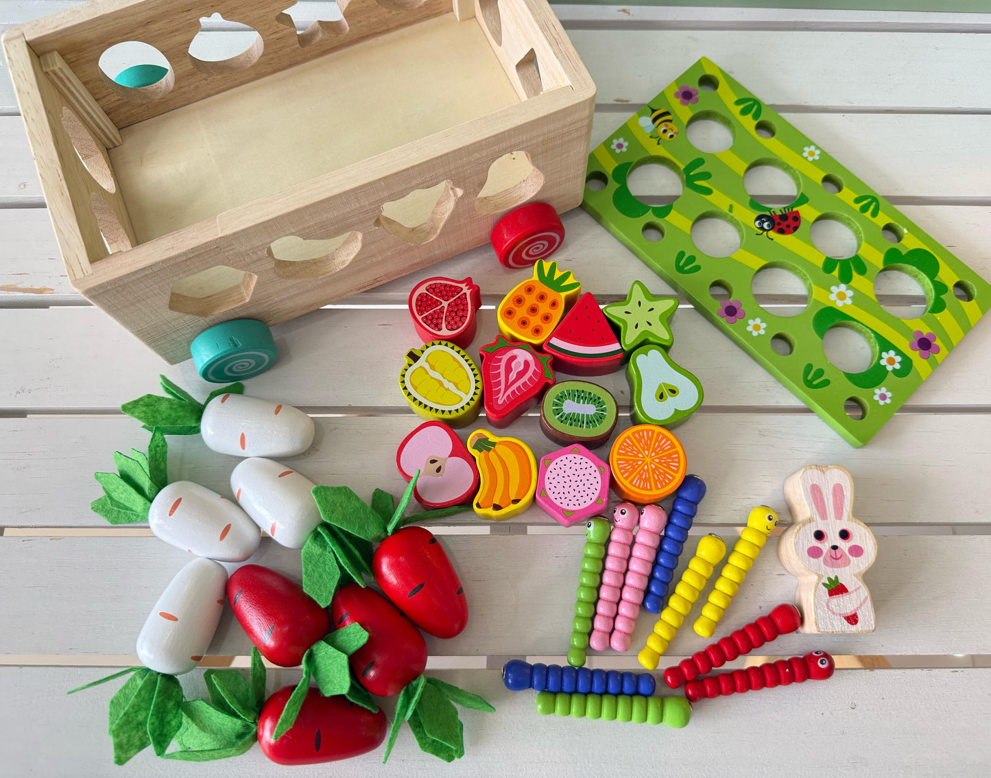 Juego Montessori carro cosechador