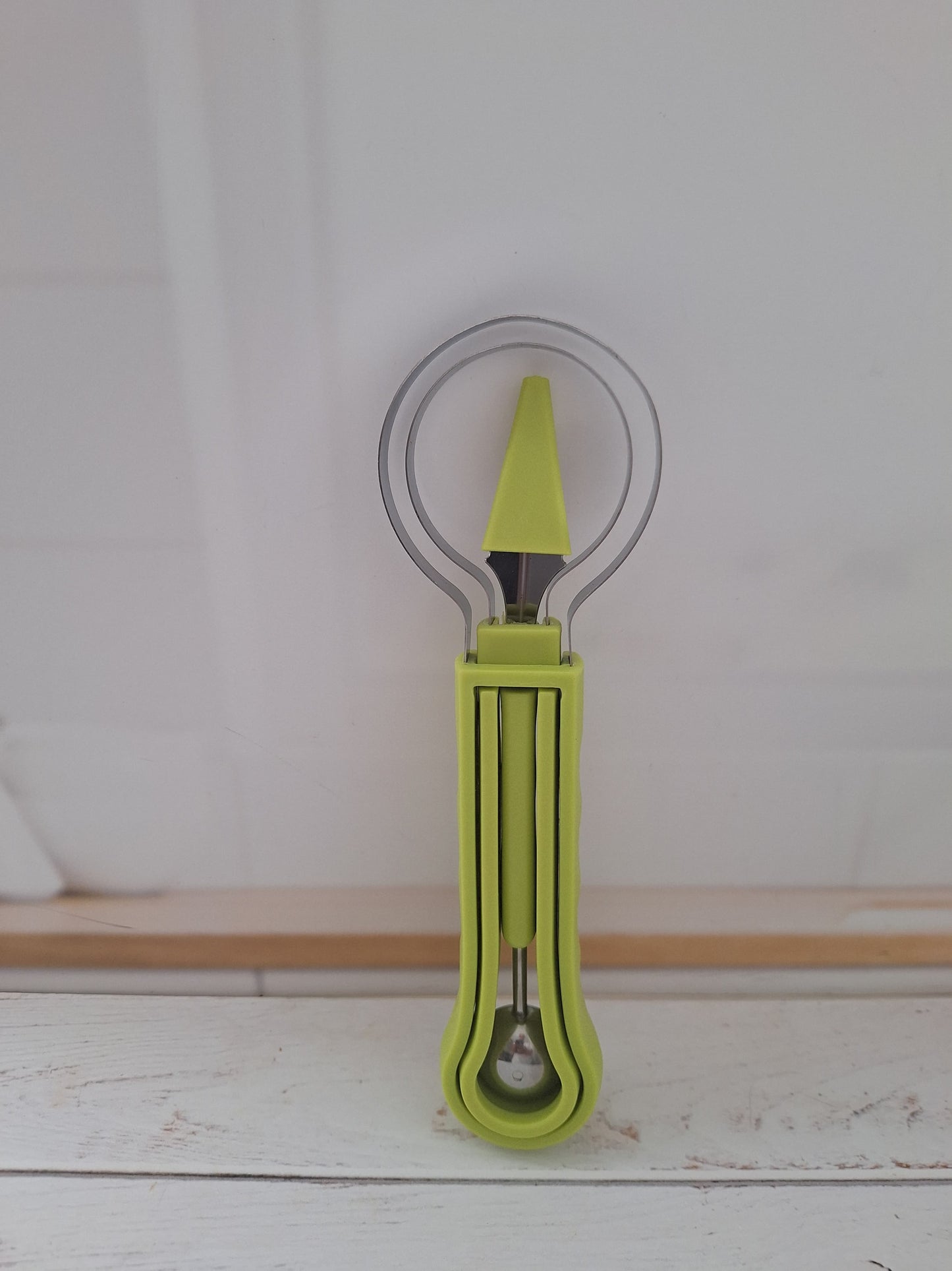 Cortador de alimentos multiusos.