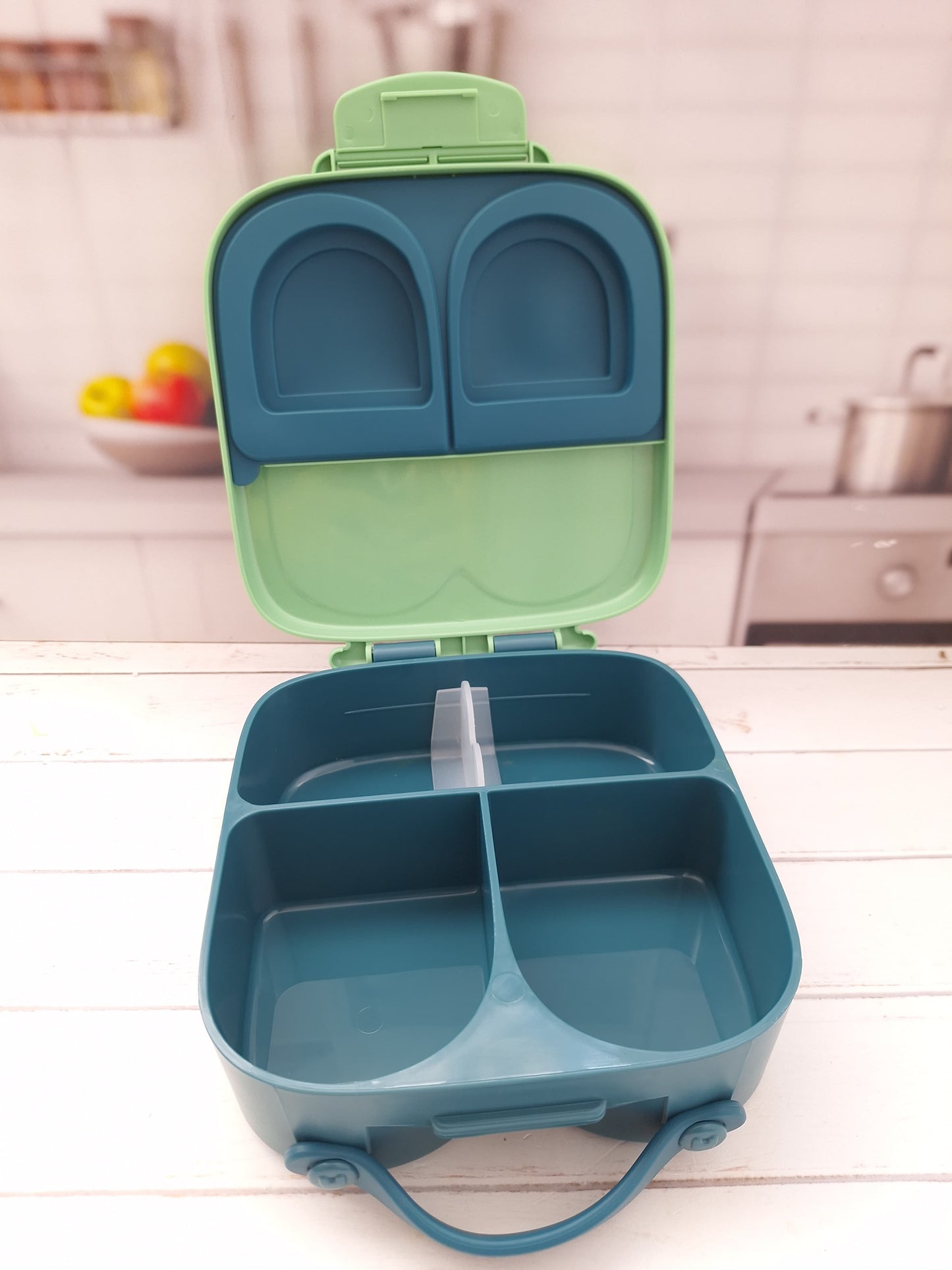 Lonchera tipo Bento Box carita de conejo