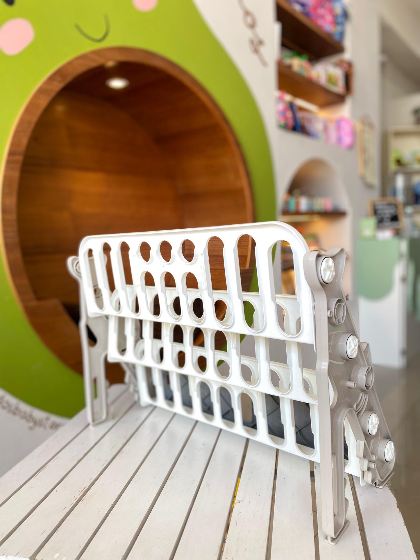Librero de plastico pequeño
