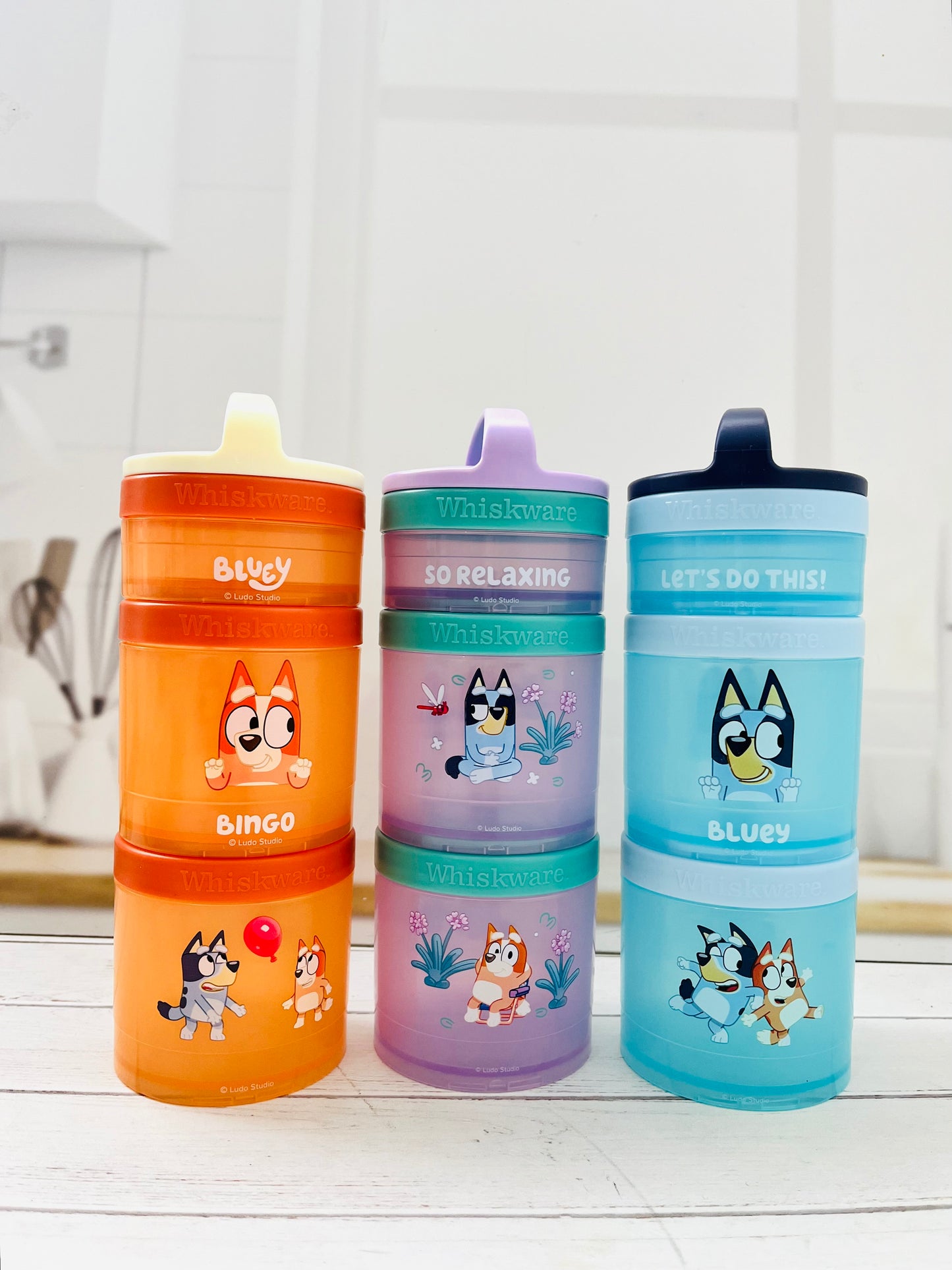 Contenedor de Snacks Apilable Whiskware con diseños de Bluey y Bingo