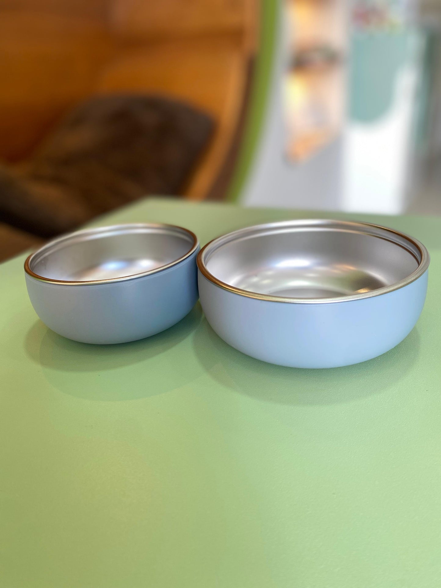 Set de 2 tazones acero inoxidable y silicon