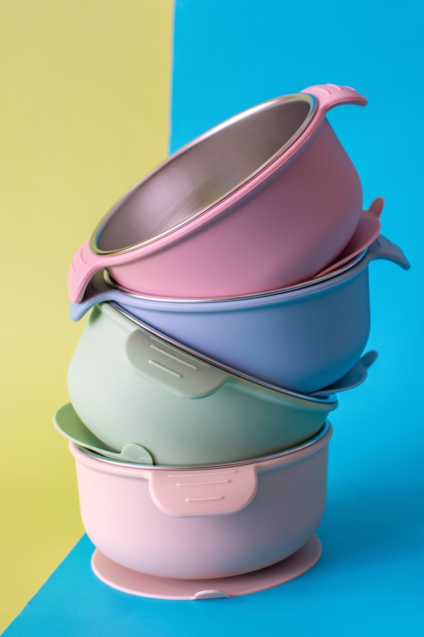 Juego de platos de acero inoxidable con ventosa